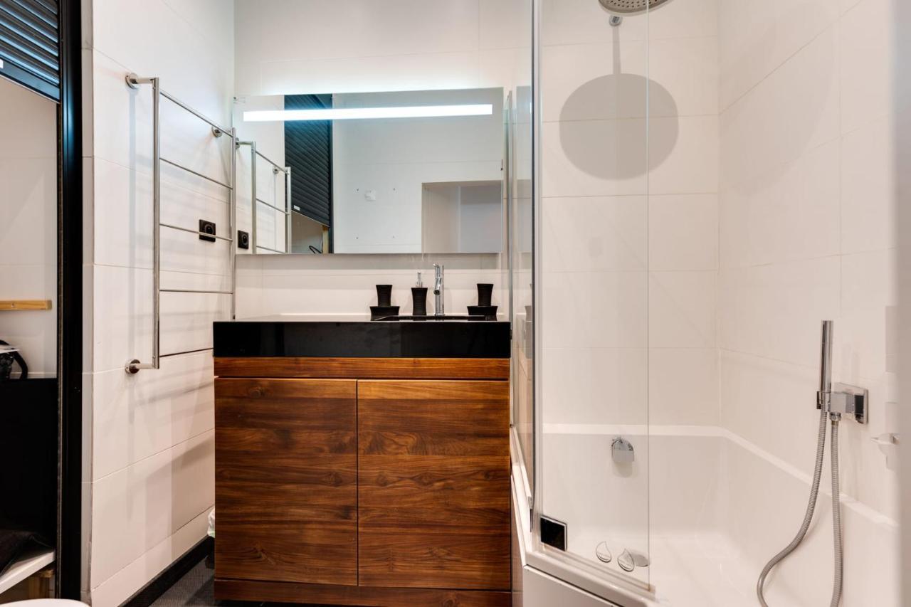 Le Panoramique - 75 Sq M Apartment With Balcony In The Heart Of Анси Екстериор снимка